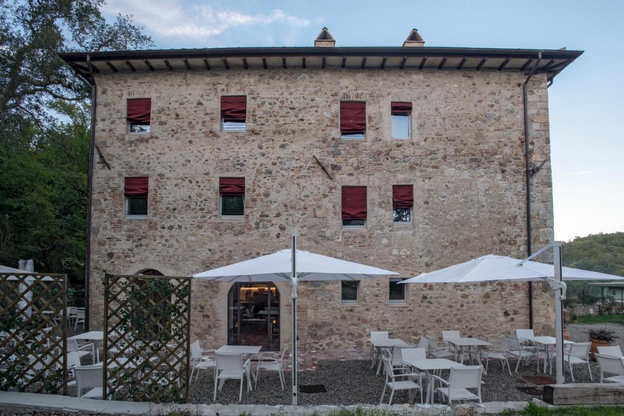 La Locanda di Petriolo Monticiano Esterno foto